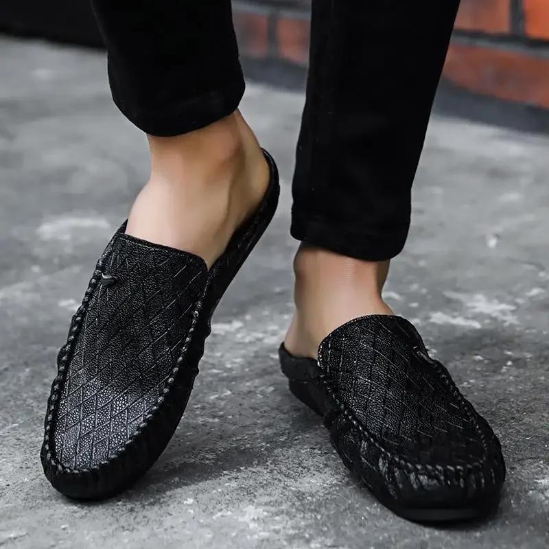 Retro Casual Sandals Man Flat Leather Wear Resistant Clappers 2025 Slippers for Men Fashion Trend Original Y2k Comfortable Shoes