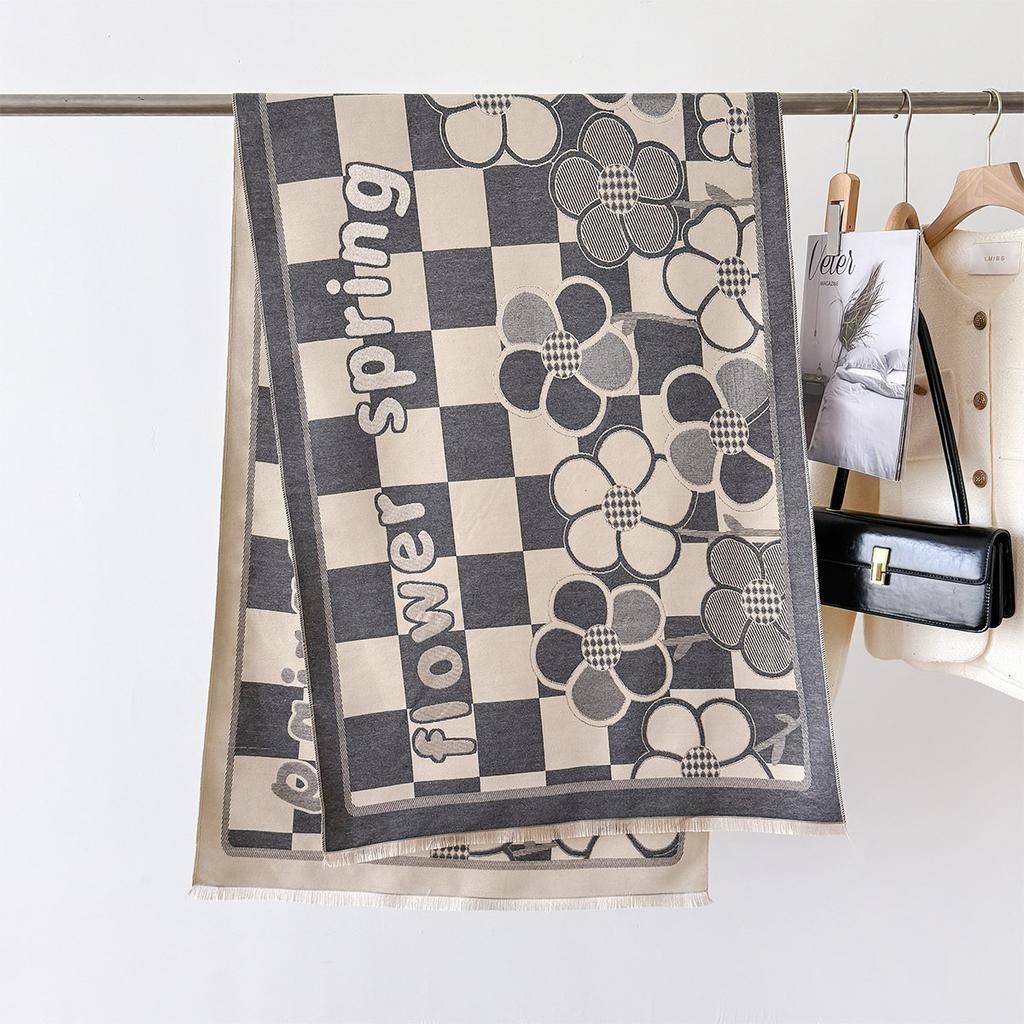 Autumn And Winter Retro Style Warm Scarf Shawl Classic Landscape Letter Printing Decorative Scarf Imitation Cashmere Large Shawl