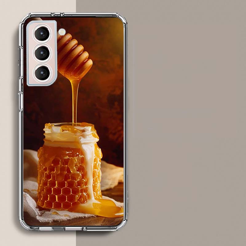 Golden Honey Dripping From Honeycomb Phone Case For Samsung Galaxy S25 Edge S24 S23 FE S21 S20 S10 Plus S22 S26 Ultra Cover Clea