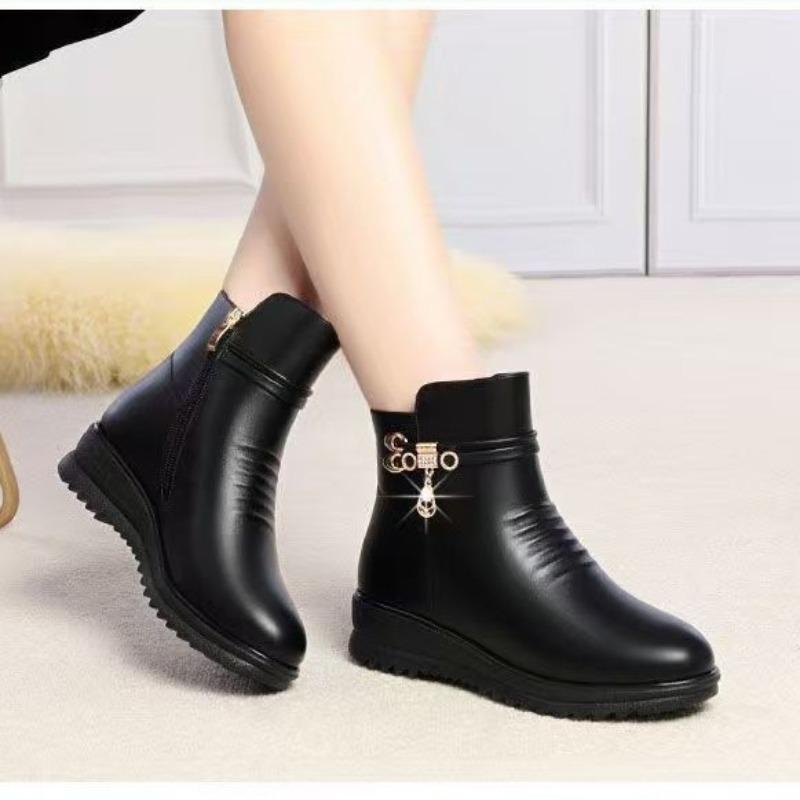 

Мамины туфли хлопковые туфли женские осенне-зимние ботинки мягкая кожа плоские кожаные туфли бархатные теплые туфли для женщин среднего возраста модные ботинки 41 чёрный