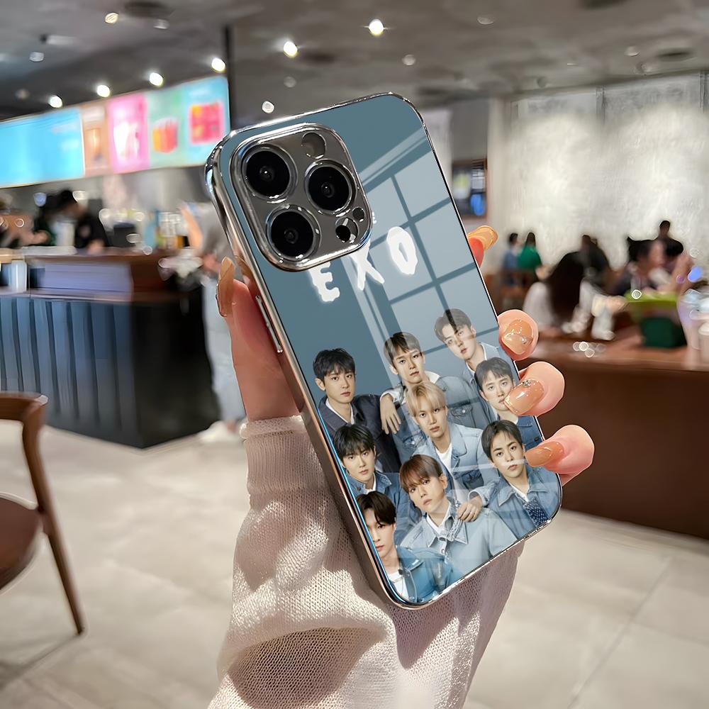 K-Kpop E-EXO Handyhülle Für IPhone 17 Pro Max 15 Pro 16 14 Plus 12 13 Mini 11 Pro Stoßfeste Galvanisierte Glasabdeckung