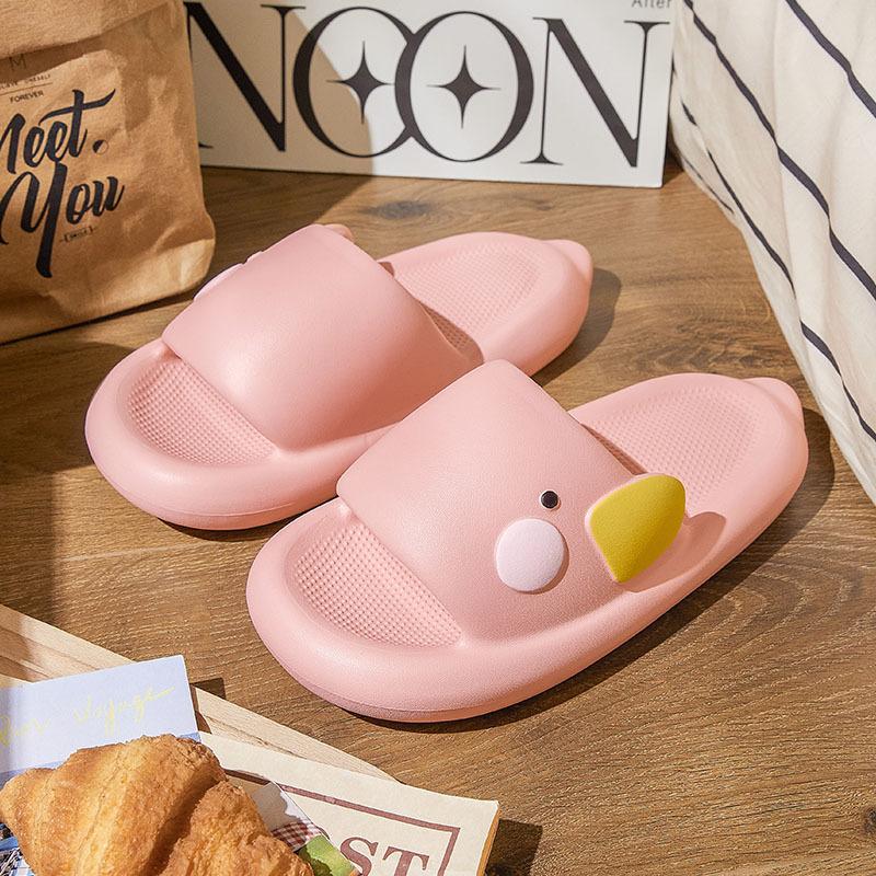 Fashion Women Indoor Bathroom Slippers 2025 Summer New Cute Cartoon Duck Soft EVA Anti-slip Couples Outdoor Home Shower Beach Slides
