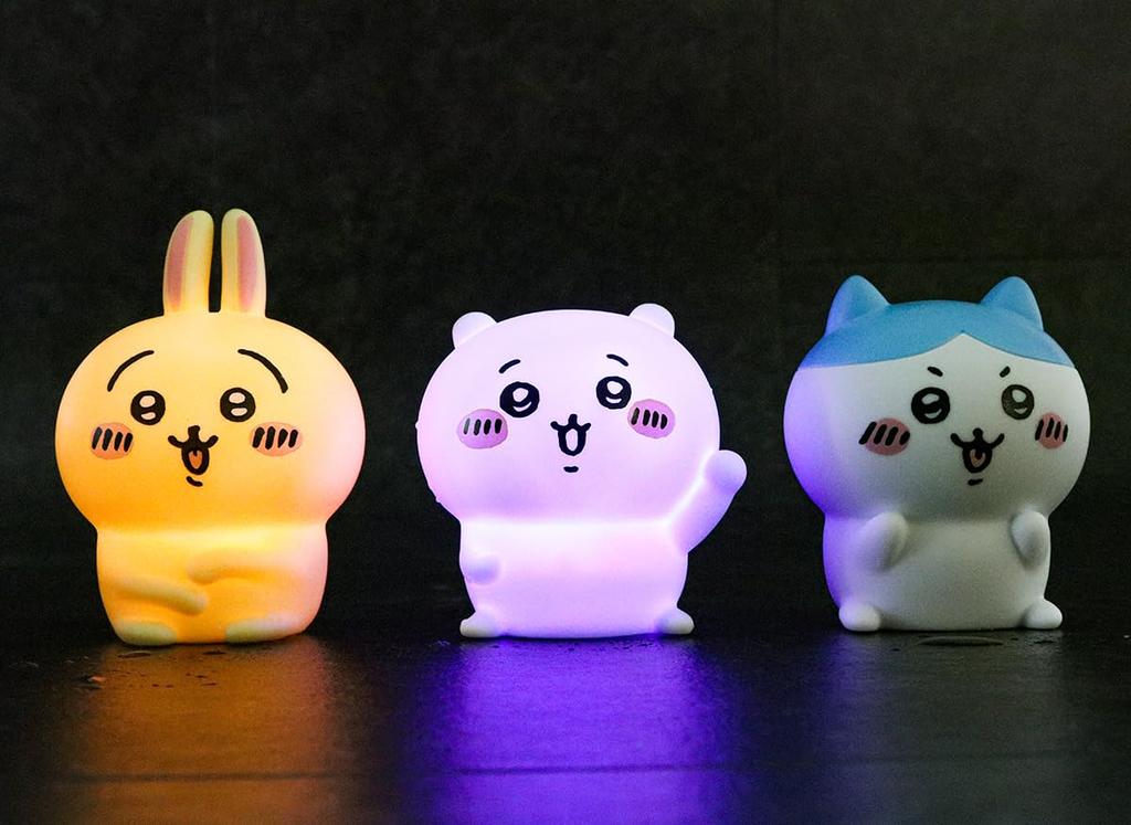 Chiikawa by Seeds Products Floating Bathtime Flush Mascot Rabbit -