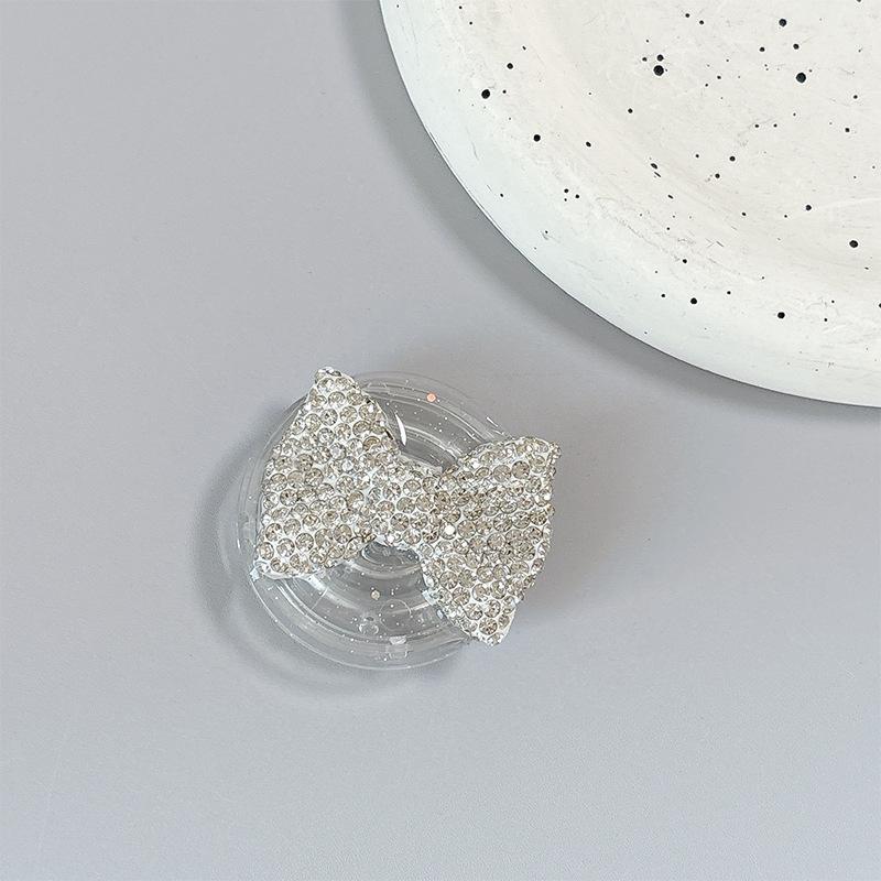 

Rhinestone Bow Magnetic Attraction Is Suitable For Magsafe Pasting Glitter Epoxy Small Fresh Ring Gift.