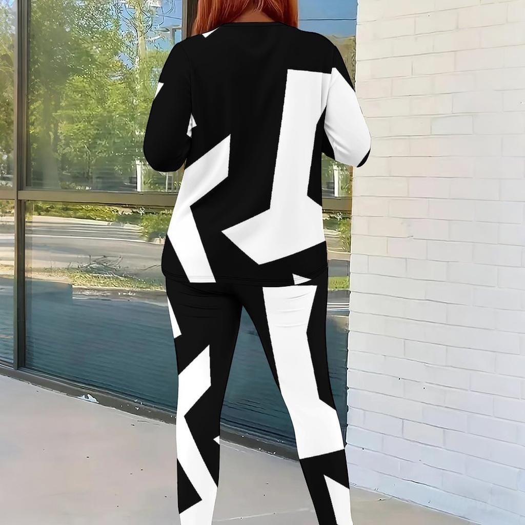 Women Plus Size Black White Printed Round Neck Long Sleeve Top And Fitted Pants Two Piece Set