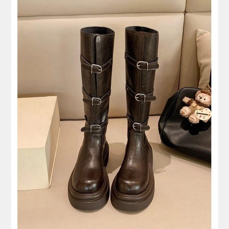 

Модные ботинки-трубы с толстой подошвой нового стиля женские осенне-зимние рыцарские ботинки длиной до колена с пряжкой, облегающие и высокие ботинки-трубы Zapatos Mujer 35