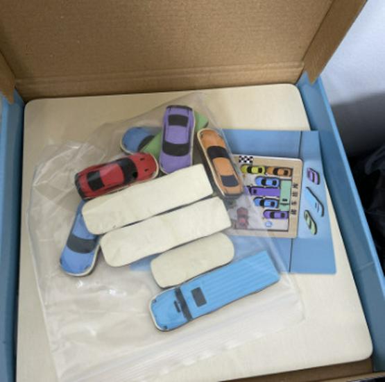 

Детская развивающая деревянная игрушка-лабиринт для парковки автомобиля и обучения логике