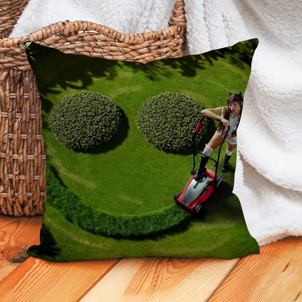 Singer Nina Chuba Ich Lieb Mich Pillow Case Home Cushion Cover Suitable For Office Sofa Car Suitable For All Seasons