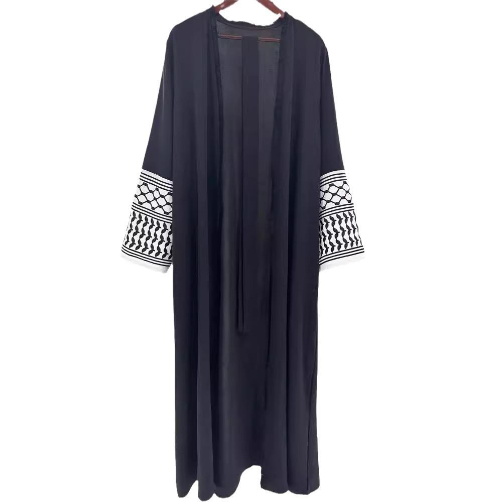 

Элегантное трикотажное платье-кардиган в стиле колор-блок с вышивкой и поясом на талии для мусульманок One Size чёрный