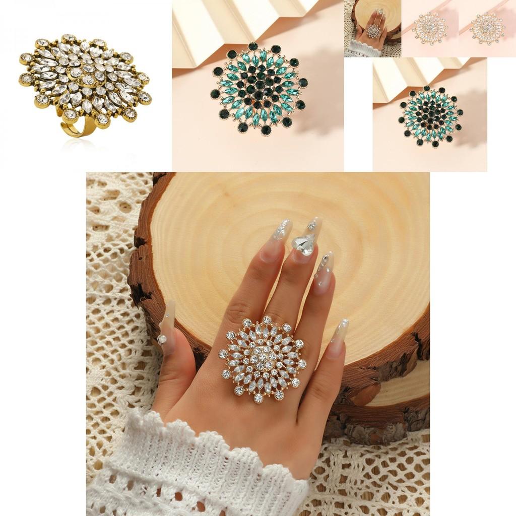 Vintage French Style Creative Exaggerated Eco-friendly Alloy Ring With Floral Design