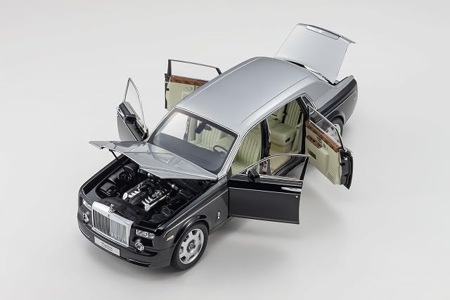 Kyosho Original 1/18 Scale Rolls-Royce Phantom EWB Black/Silver Finished Product