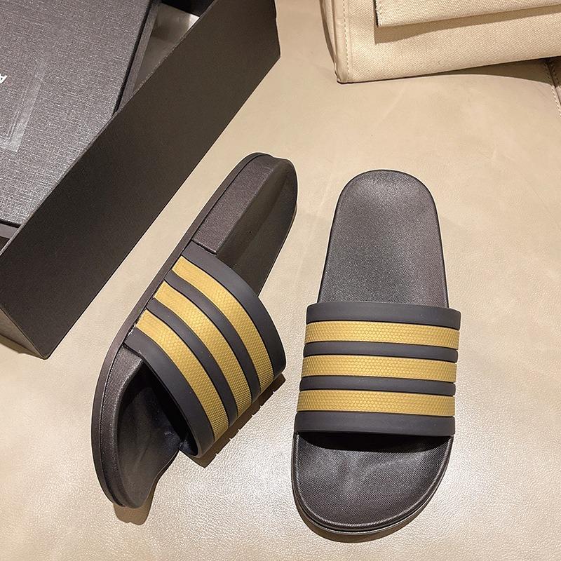 Classic PVC Three-bar Summer Casual Cool Slippers Versatile Trendy Men Handsome T Outside Wearing Cool Slippers Beach Shoes