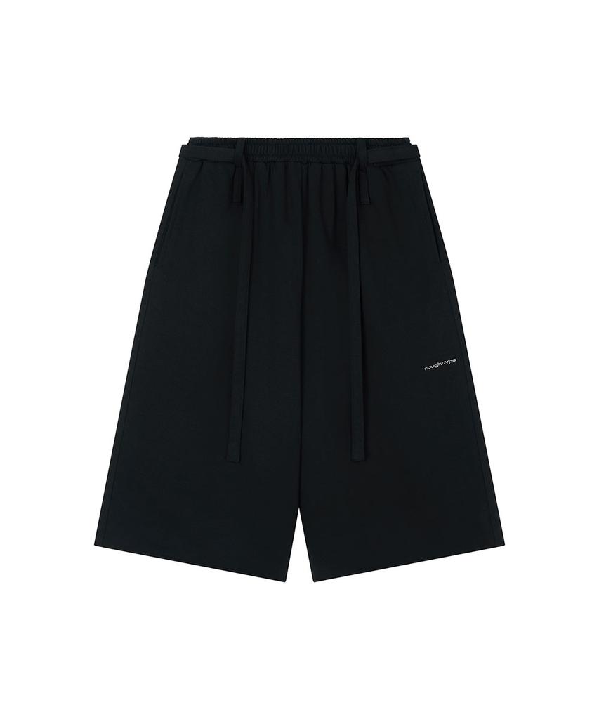 Lotaib Belted Point Bermuda Sweatpants - Black