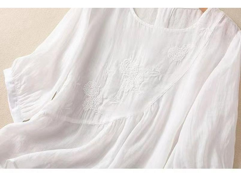 Women's 2023 Literary Embroidered Cotton Linen Blouse - Summer Loose Round Neck Pleated Pullover Top