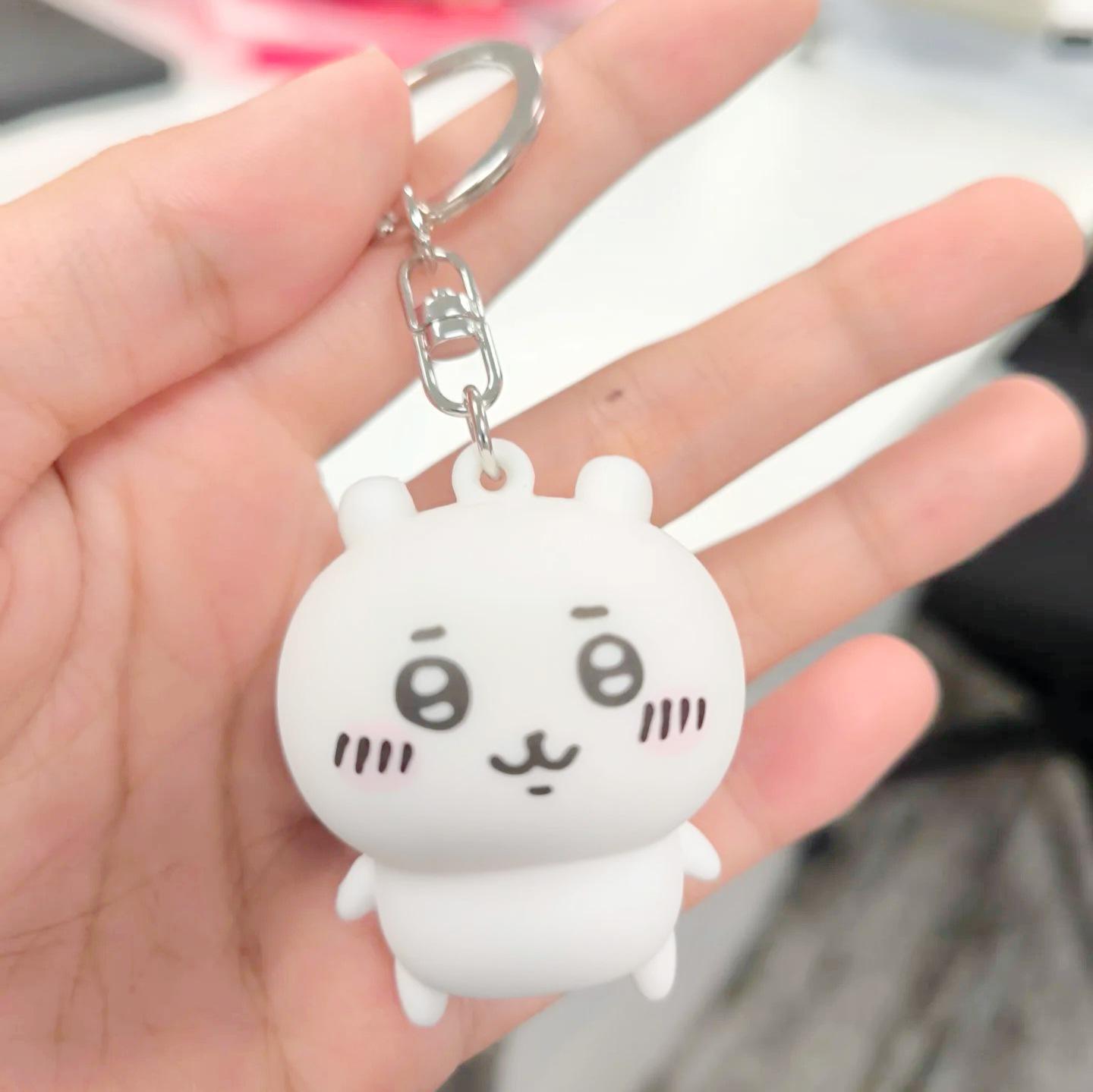 

Кукла Чиикава: Маленький плюшевый подвесной шарм - Персонажи Пчела, Собака, Чиикава, Усаги About 14cm