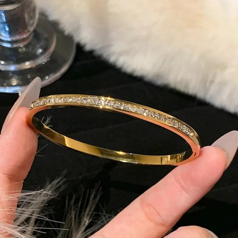 Korea Light Luxury White Shellfis Board Bracelet Bend Metallic Texture Bracelets Set for Women Fashion Jewelry Gifts Wholesale
