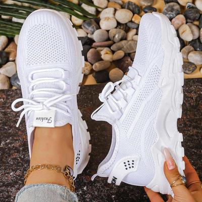 White Mesh Platform Sneakers Thick Sole Casual Shoes Breathable Knit Sneakers for Women Outdoor Spring Running Sports Shoes