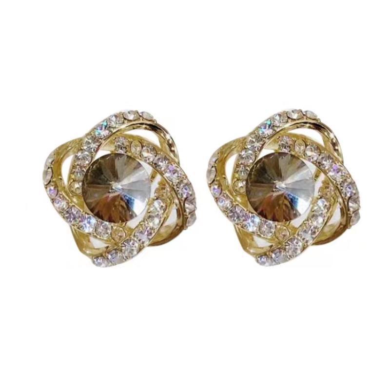 

Super dazzling flower-shaped zirconia jewelry earrings, exuding an elegant and sophisticated vibe, and suitable for various occasions. сірий
