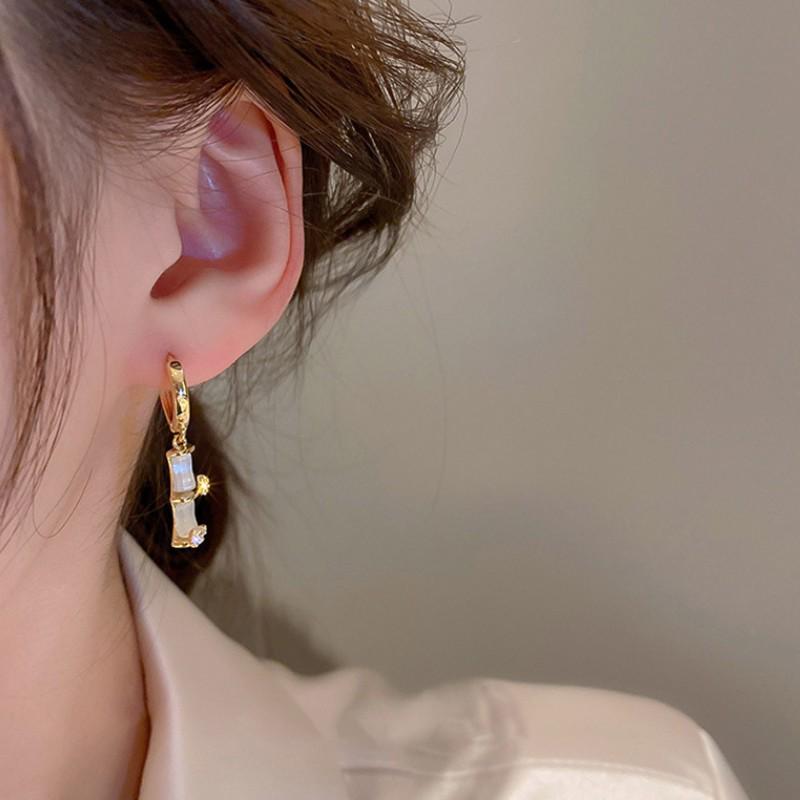 2023 Elegant Retro Bamboo Hoop Earrings for Women - Niche Chinese Design.