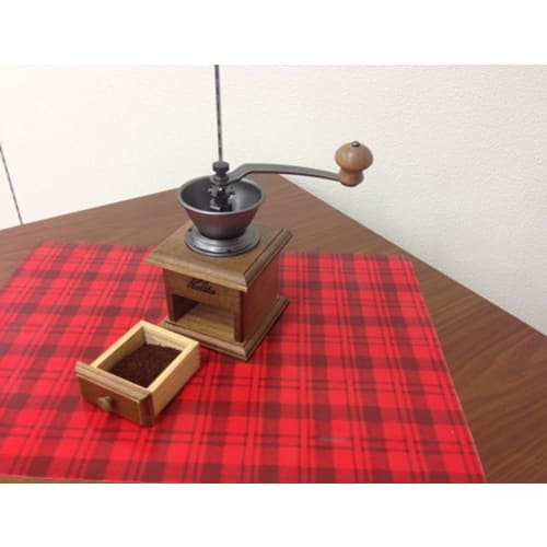 Kalita Coffee Mill, Wooden, with Durable Cast Iron Cutter, Mini Mill, Adjustable Coarseness, #42005, Hand Grinder, Manual, Perfect for Beginners, Smal