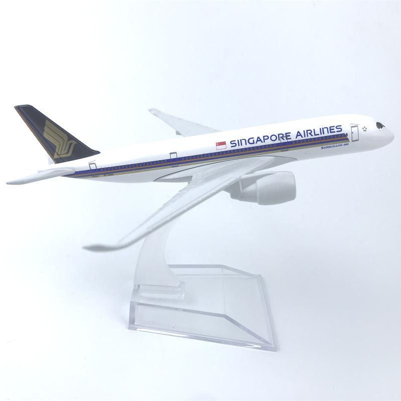 

16CM Alloy Aircraft Model Singapore Airlines Airbus 350 Collectible With Landing Gear Children s Toy Gift