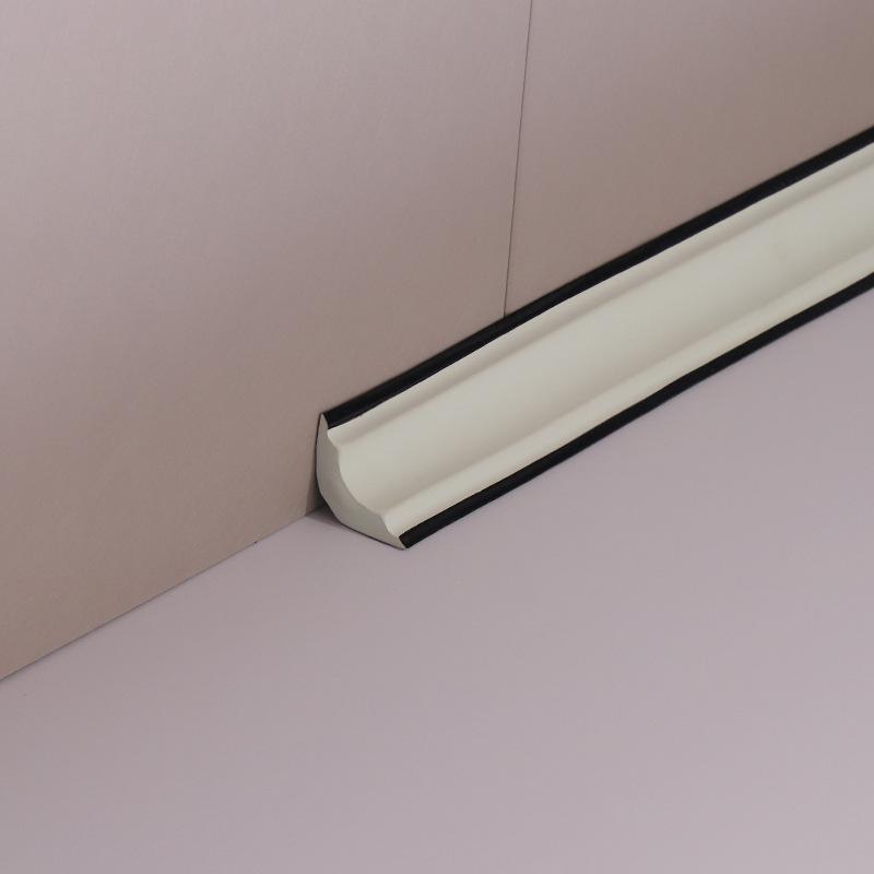 Selbstklebende Eckleiste für Wand- und Deckendekoration