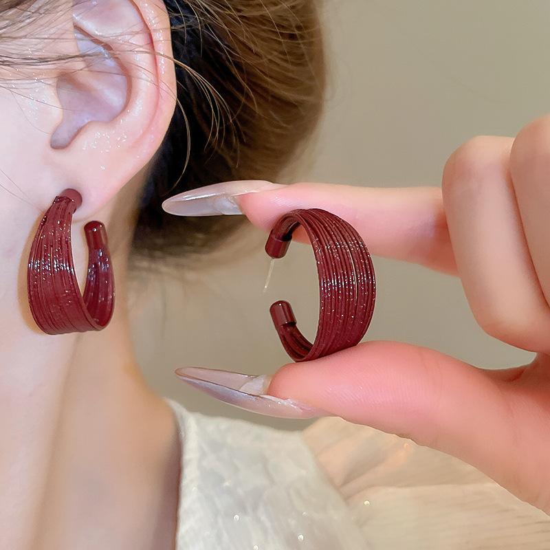 Silver Needle Ankara Red Love Stud Earrings Fashion Temperament New Earrings Light Luxury Premium Autumn and Winter