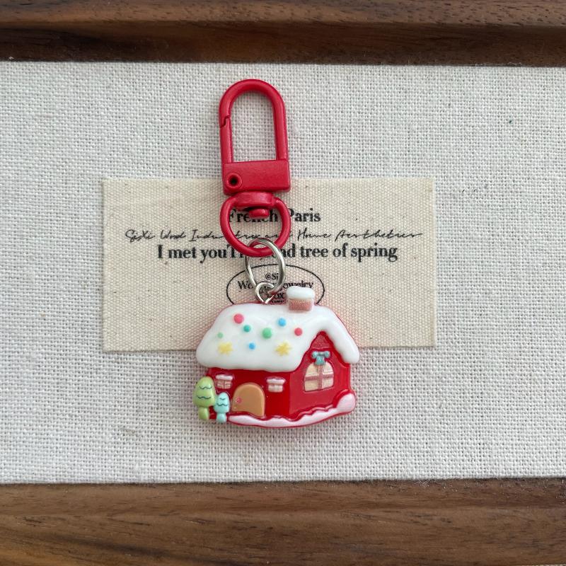 1/5Pcs Cartoon Elk Santa Claus Pendant Keychain Cute Resin Ornament for Student Backpack Christmas Party Small Gift Idea