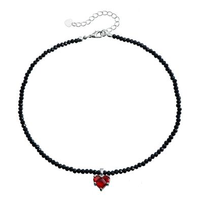 Schwarze Halskette mit Kristallperlen und Herzanhänger, längenverstellbar, Choker, stilvolle Halskette für modebewusste Frauen