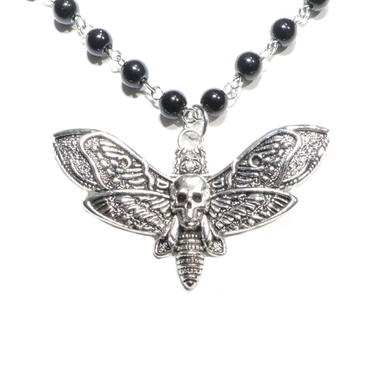 Skull Moth Black Pearl Hip Hop Necklace: European & American Men s Popular Ornament