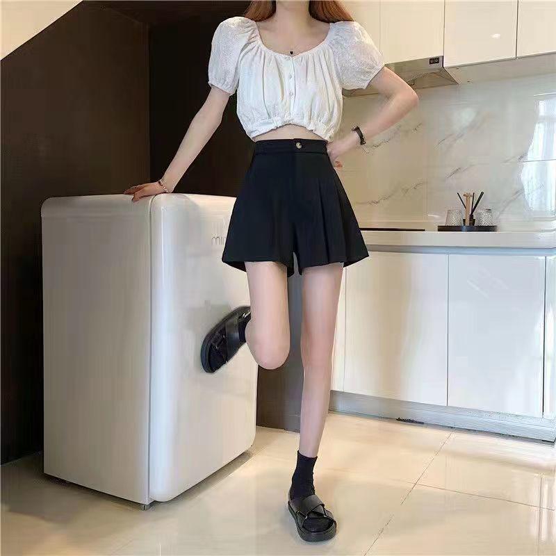 2026 Korean Fashion Slimming High-Waisted Pleated Wide-Leg Suit Shorts for Women