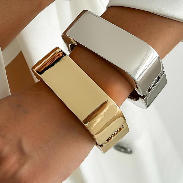 European & American Irregular Alloy Wide Surface Bracelet Set