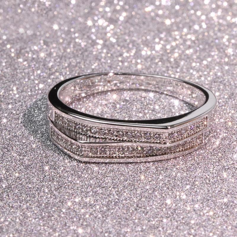 Hot-selling index finger ring in Europe and America, double-layer dislocation design micro-inlaid simulation ring, layered female ring
