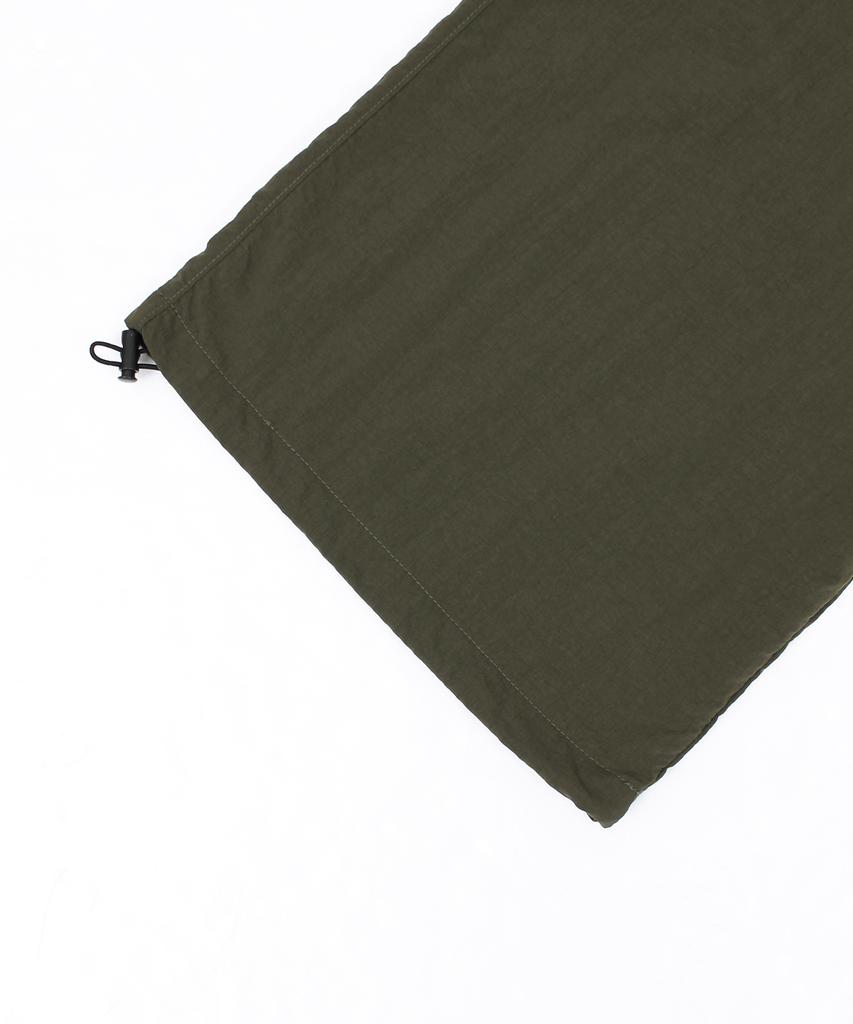 CAMEL WORK Standard String Nylon Pants (Green)