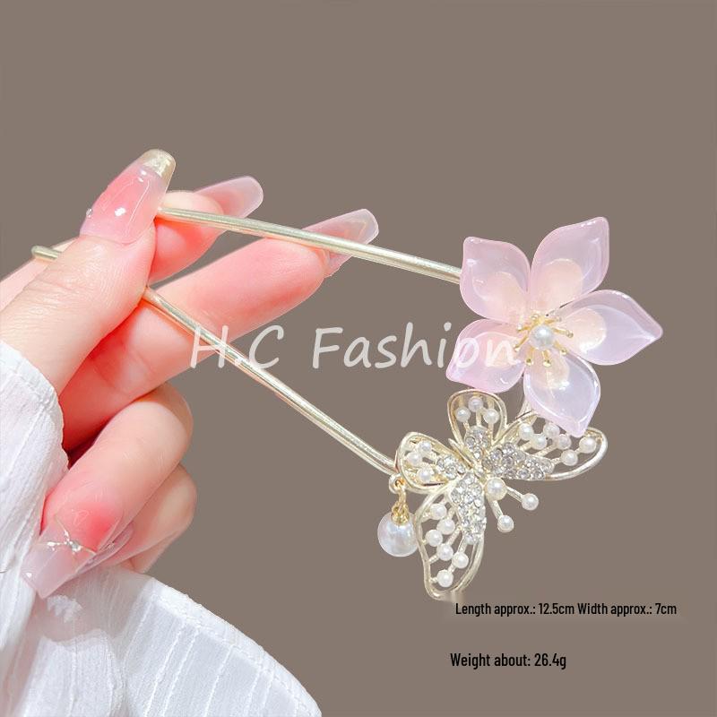 Elegant U-Shaped Butterfly Tassel Hairpin - Ancient Style Floral Accent for Qipao