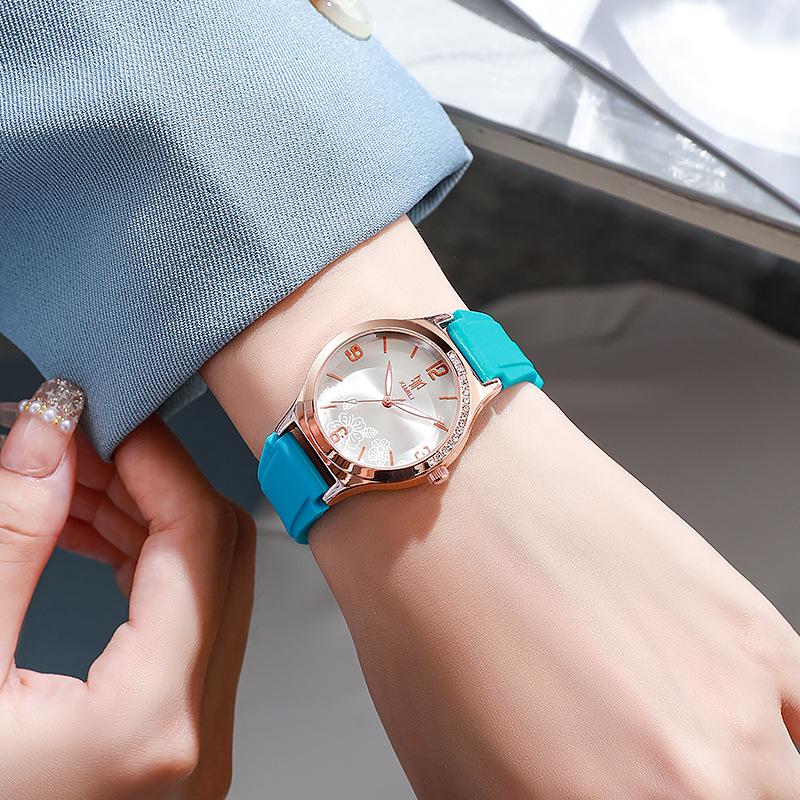 Fashion Niche Women S Watch Silicone Casual Versatile Quartz Watch