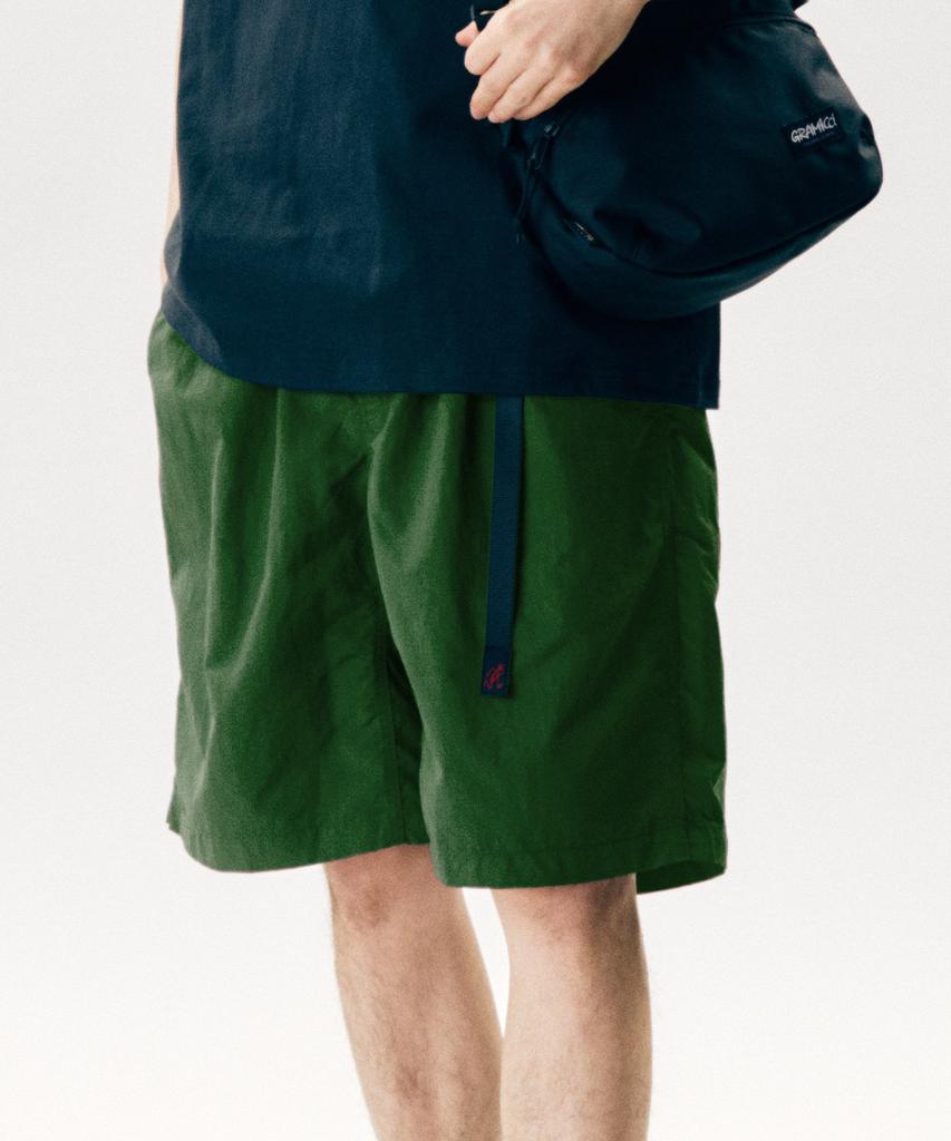 Geulamichi Nylon Loose Shorts Hunter Green
