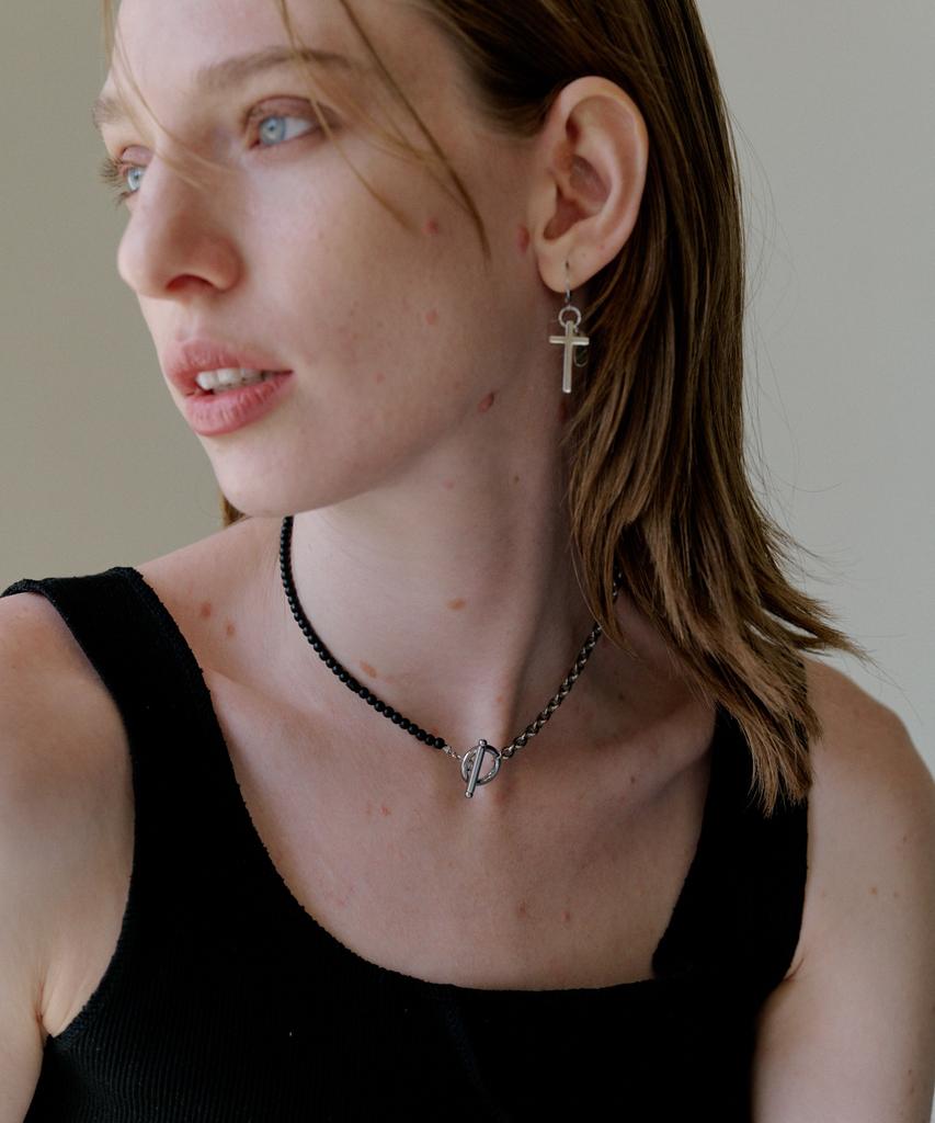 Rise More Black Beaded Chain Necklace