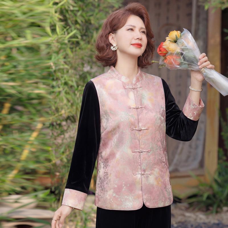 

Golden Velvet Spring & Autumn Three-Piece Suit for Middle-Aged Women: Jacket, Vest & Pants 4XL (suggested 67.5-72.5 kg) рожевий