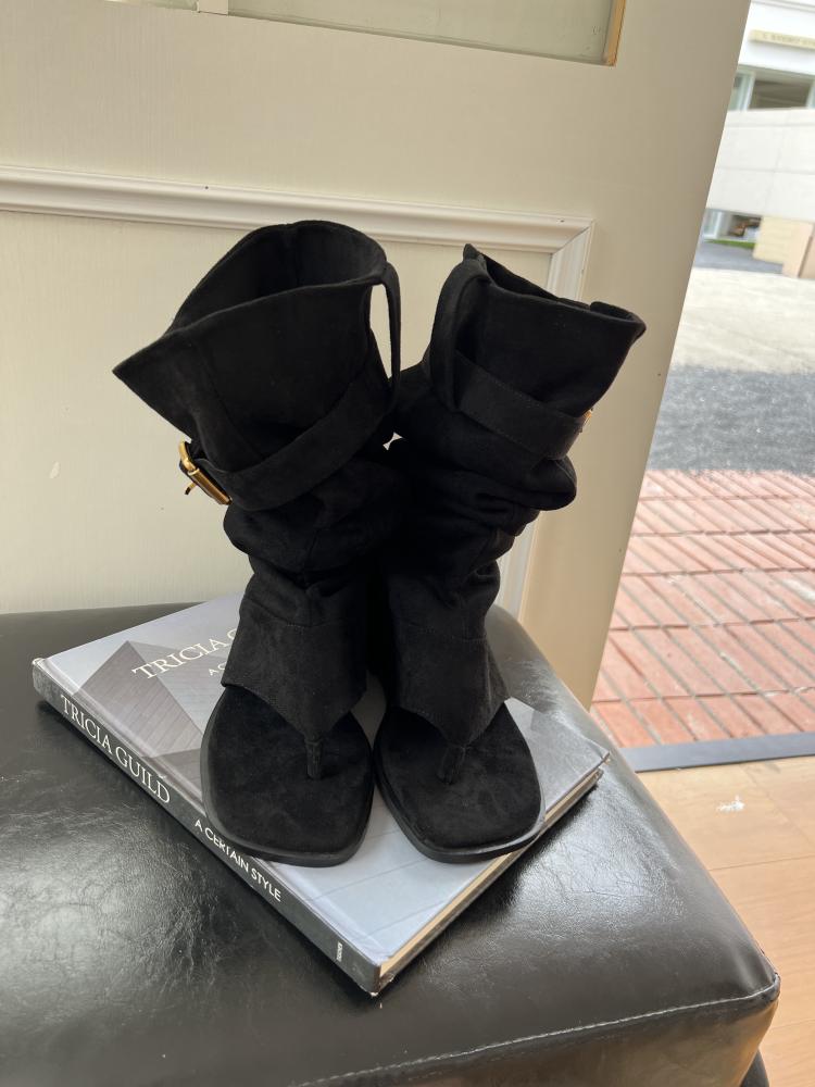 Fashion Flip flops summer cool boots square toe flat bottom inner height stacking boots Western cowboy boots 2025