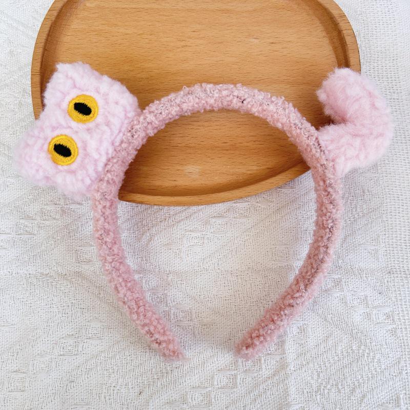 Cartoon Plush Headband: Cute Hair Accessory for Women & Kids, Perfect for Face Washing