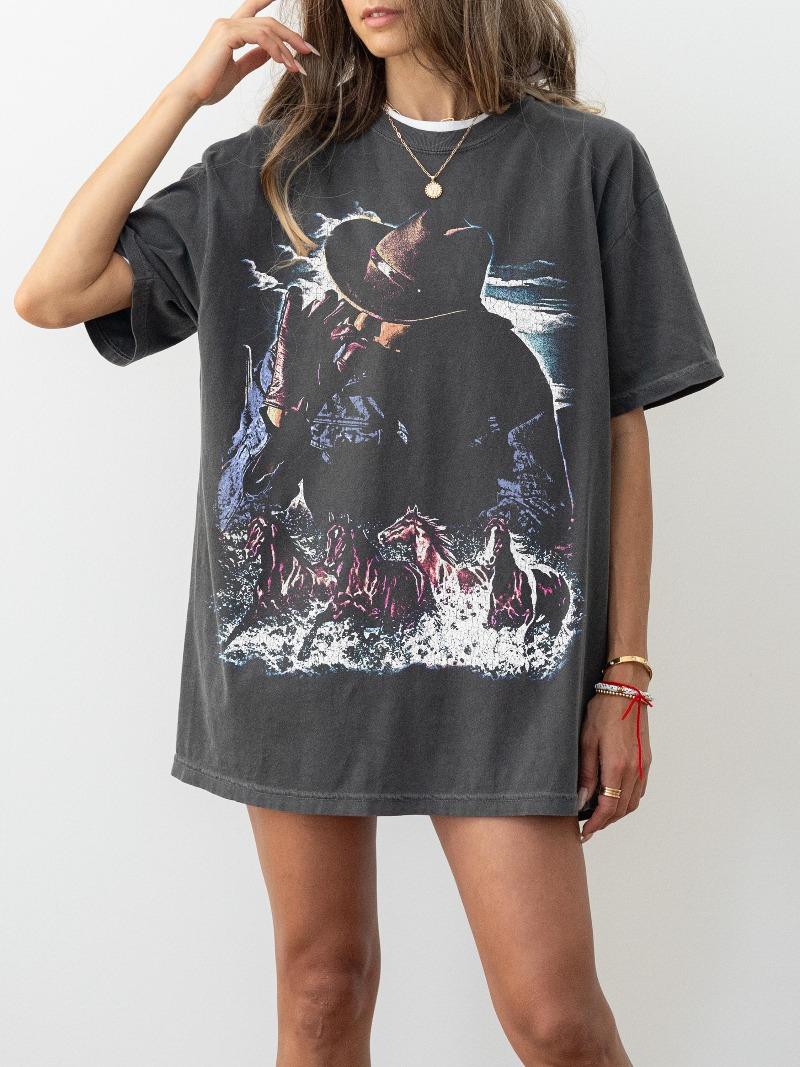 Vintage Cowboy Graphic Tshirt 90s Distressed Horse Shirt Retro Western Tee Horse Lover Gift Equestrian Shirt S