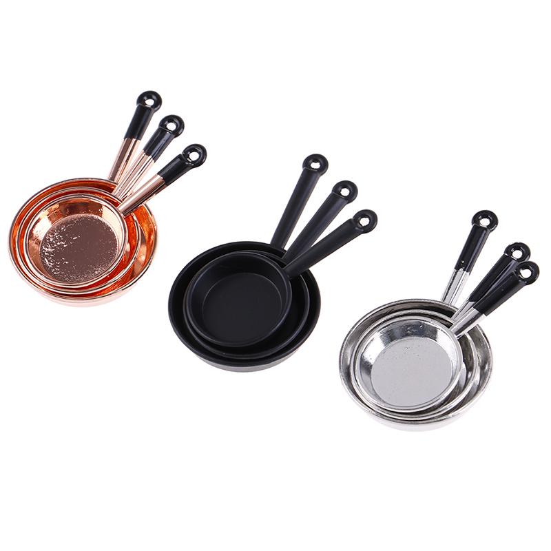 Cena de jogo de comida criativa modelo mini frigideira conjunto de 3 peças acessórios para casa de bonecas