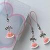 Youthful Bowknot Cake Phone Pendant Elegant Bowknot and Cake Smartphone Chain Unique Phone Charm Bag Hanging Decors