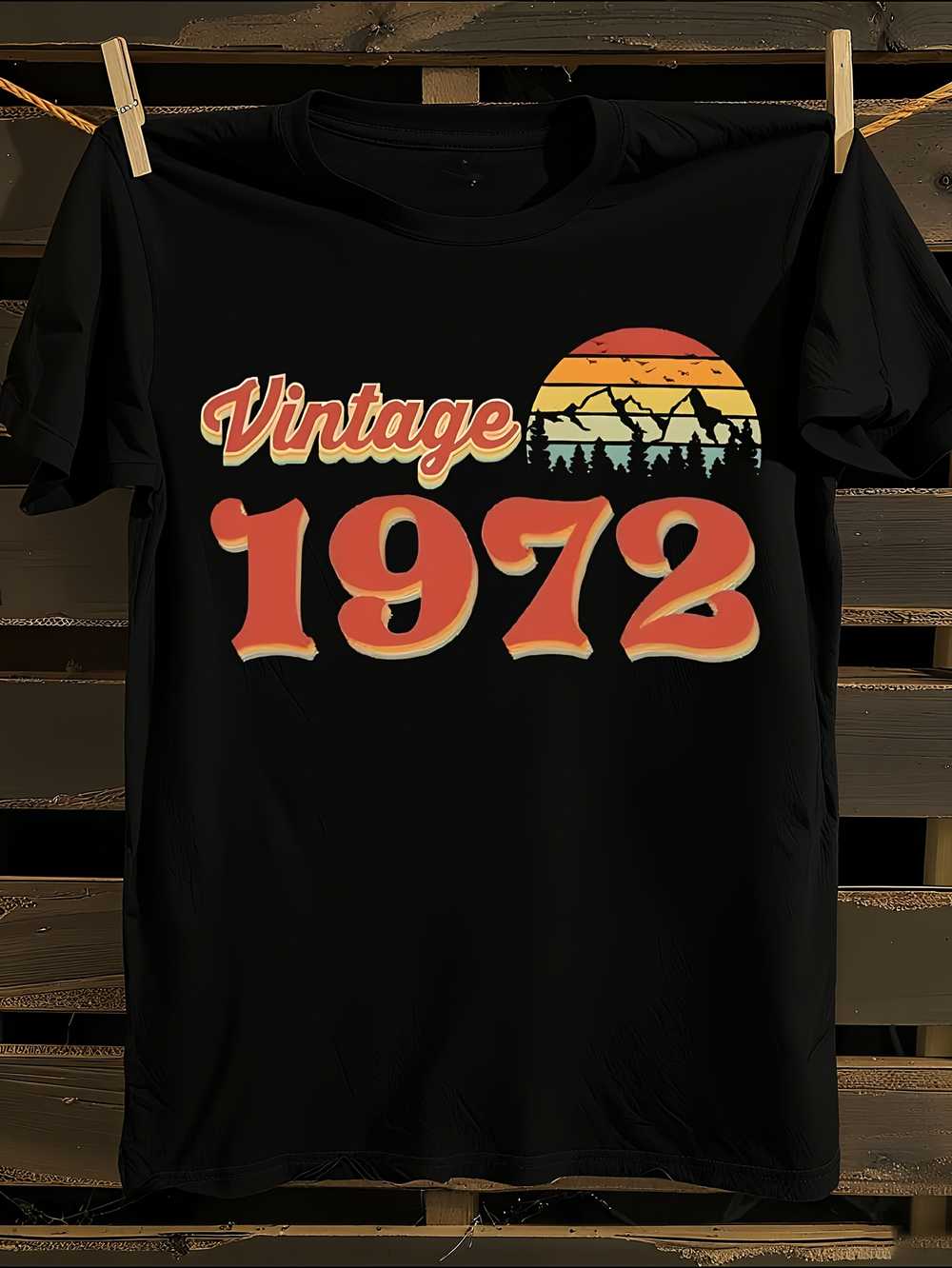 Vintage 1972 Retro Graphic T-Shirt S