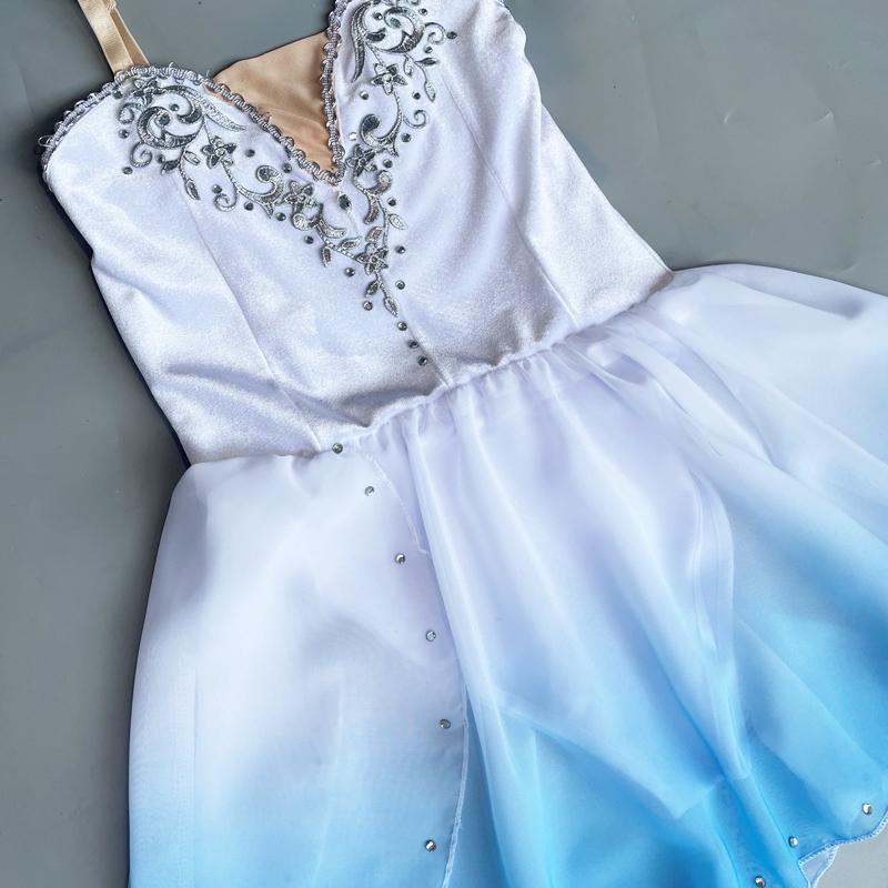 shippingnew d sky blue or light green soft short little Cupid ballet dress costume for ballet competition 110