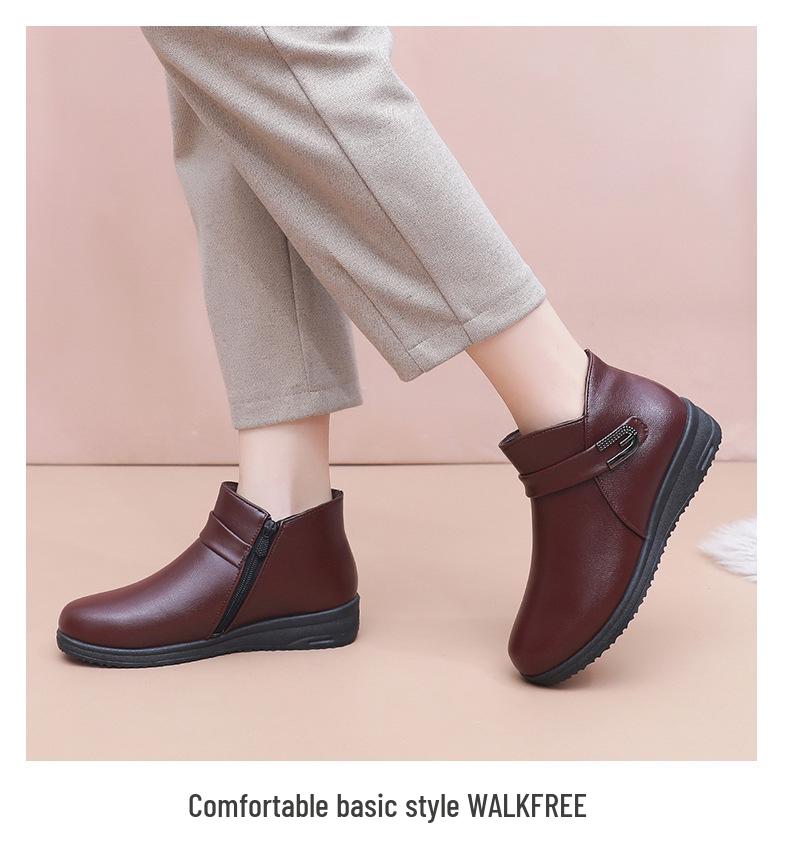 Mom's Winter Velvet-Lined Non-Slip Short Boots: Soft-Soled Leather Snow Boots for Middle-Aged & Elderly Women