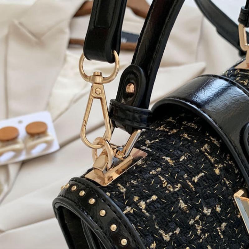 Niche Light Luxusní Malá taška do podpaží v malém voňavém stylu Senior Sense of Mini Crossbody Taška Jednoduchá Všestranná Ležérní Odstavec Tašky přes rameno
