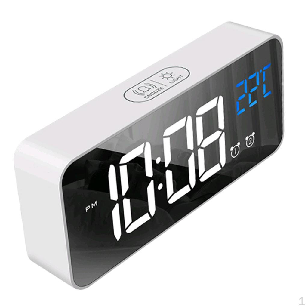 

Цифровые часы с USB-портом для зарядки, большим экраном, отображающим время/дату/температуру белый