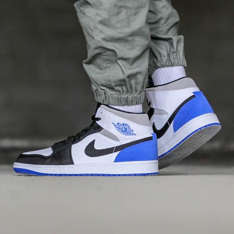 Jordan 1 Mid SE White Black Royal GS BQ6931-102